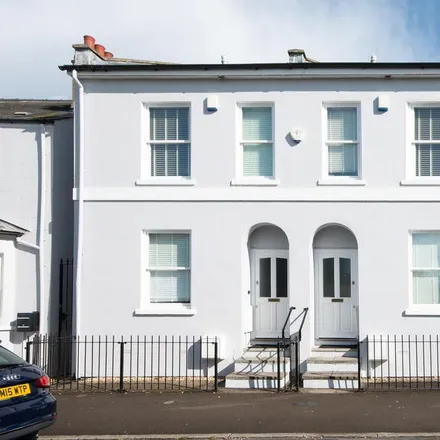Rent this 5 bed townhouse on 51 Marle Hill Road in Cheltenham, GL50 4LN