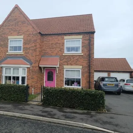 Buy this 4 bed house on Kingfisher Drive in Easington Lane, DH5 0GR