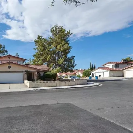 Buy this 4 bed house on 8941 Borla Drive in Las Vegas, NV 89117