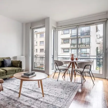 Rent this 3 bed apartment on 77 Rue Perronet in 92200 Neuilly-sur-Seine, France