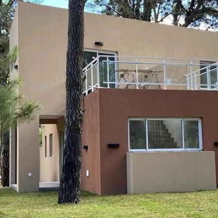 Buy this 3 bed house on Los Crisantemos in Partido de La Costa, 7112 Costa del Este