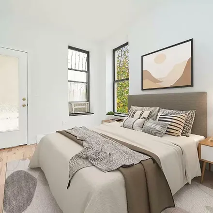 Image 3 - 192 Meserole Street, New York, NY 11206, USA - Apartment for rent