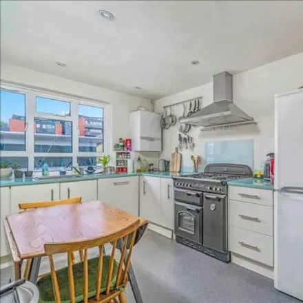 Image 2 - Buckley Court, Buckley Road, London, NW6 7ND, United Kingdom - Apartment for sale