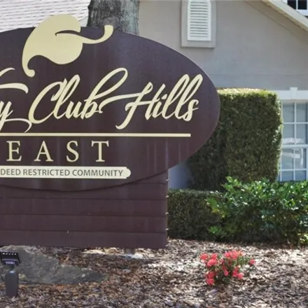 Image 4 - 801 Club Hills Drive, Eustis, FL 32726, USA - House for sale