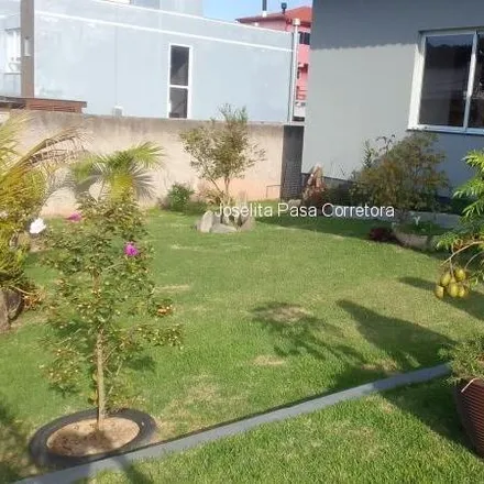 Buy this 3 bed house on Servidão Santa Fé in Ingleses do Rio Vermelho, Florianópolis - SC