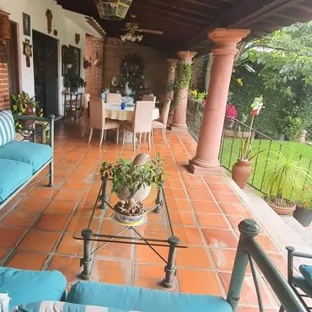 Buy this 3 bed house on Avenida Río Mayo in Lomas de la Selva, 62290 Cuernavaca