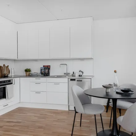 Rent this 2 bed apartment on Svärdsliljegatan 3E in 722 27 Västerås, Sweden