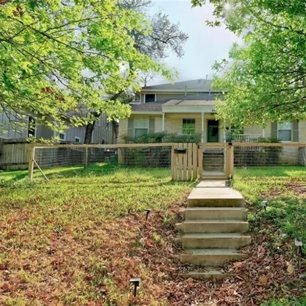 Image 2 - 1809 W 39th St, Austin, Texas, 78731 - House for sale