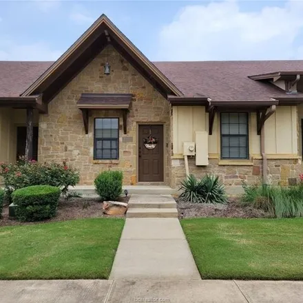 Rent this 3 bed house on Capps Drive in Koppe, College Station
