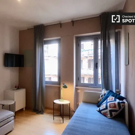 Image 9 - Piazzale Francesco Accursio, 20156 Milan MI, Italy - Apartment for rent