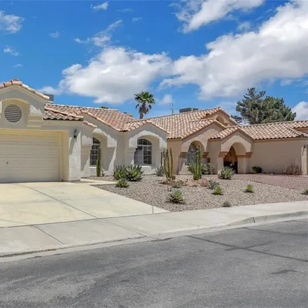 Buy this 3 bed house on 925 Rifle Drive in Henderson, NV 89002