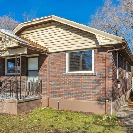 Buy this 3 bed house on 866 W Pacific Ave in Salt Lake City, Utah