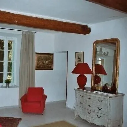 Rent this 3 bed apartment on 11200 Lézignan-Corbières