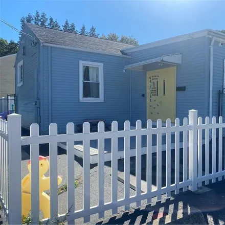 Image 2 - Ivy League Preschool, Nausauket Road, Warwick, RI 02886, USA - House for sale