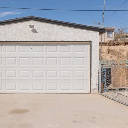 Image 3 - 925 Kelly Drive, Barstow, CA 92311, USA - House for sale