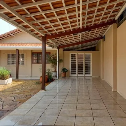 Buy this 3 bed house on Rua Professora Maria Loudes Pacheco Bozza in Jardim Nova Leme, Leme - SP