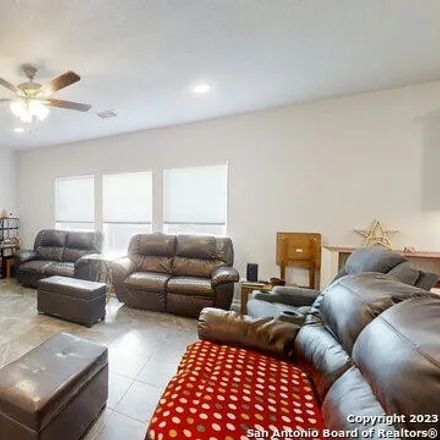Image 4 - Anchors Peak, Bexar County, TX 78244, USA - House for sale