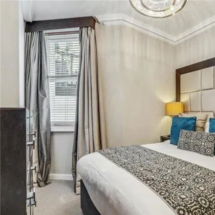 Image 3 - Fraser Suites Kensington, 75 Cromwell Road, London, SW7 5BH, United Kingdom - Room for rent