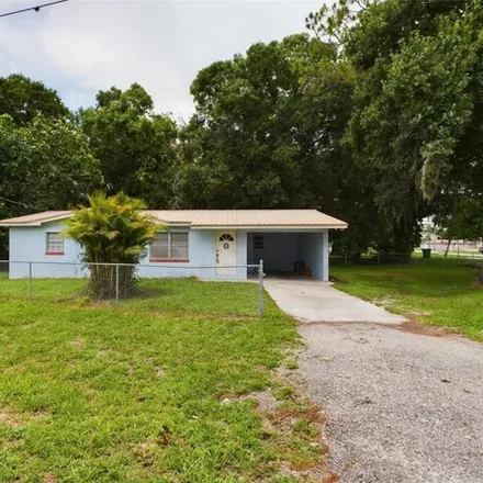 Buy this 3 bed house on 209 NE 5th Ave in Okeechobee, Florida