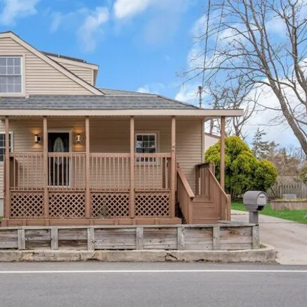 Buy this 5 bed house on 137 Mill Street in South Toms River, NJ 08757