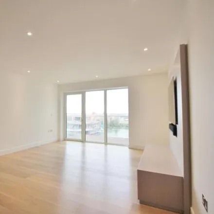 Image 9 - unnamed road, London, W6 9AN, United Kingdom - Apartment for sale