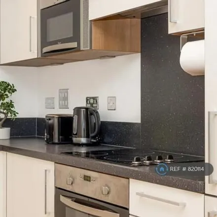 Image 2 - Connaught Heights, Booth Road, London, E16 2FT, United Kingdom - Apartment for rent