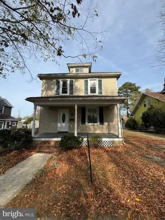 Rent this 3 bed house on 633 Goldsborough St in Easton, Maryland