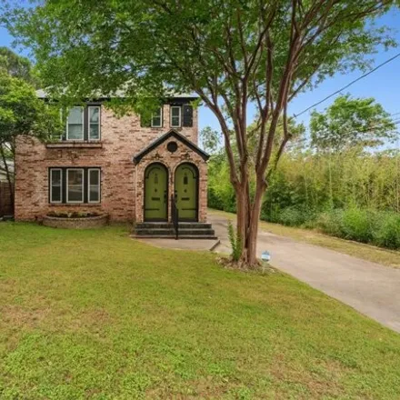 Buy this 4 bed house on 903 East Live Oak Street in Austin, TX 78704