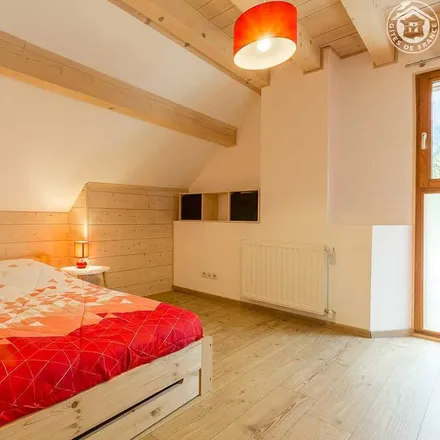 Image 4 - Saint-Pierre-d'Entremont, Savoie, France - House for rent