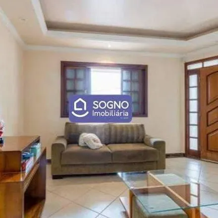 Rent this 4 bed house on Rua Lírio Montanhês in Havaí, Belo Horizonte - MG