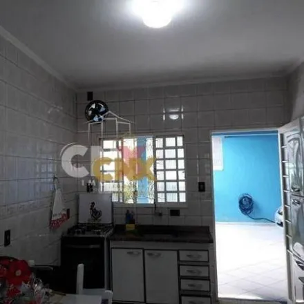 Buy this 3 bed house on Rua Benedicto A de Araújo in Campos de São José, São José dos Campos - SP