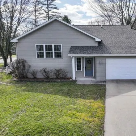 Buy this 3 bed house on 1289 East 18th Street in Marshfield, WI 54449