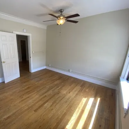 Image 3 - The Raymond, 1461 Alice Street, Oakland, CA 94616, USA - Apartment for rent