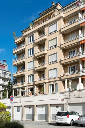 Rent this studio apartment on Avenue de l'Avant-Poste 13 in 1005 Lausanne, Switzerland