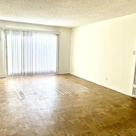 Rent this 1 bed apartment on 13817 Vanowen Street in Los Angeles, CA 91405