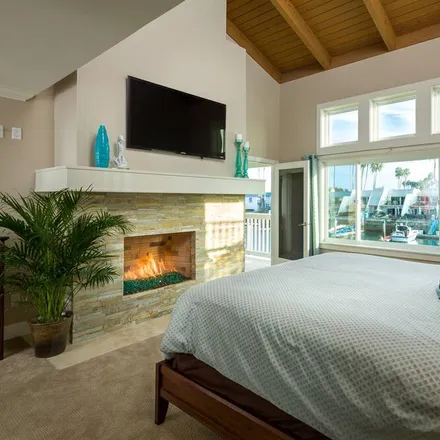 Rent this 5 bed house on Coronado