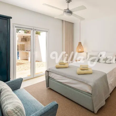 Rent this 5 bed house on 8125-441 Distrito de Évora