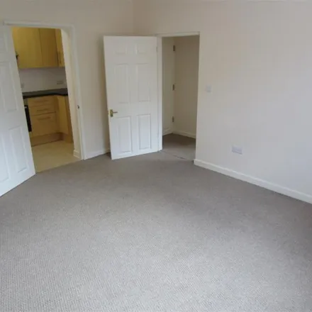 Rent this 1 bed apartment on 17 South Street in Langstone, PO9 1FQ