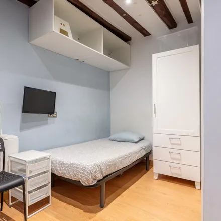 Image 5 - Calle del Amparo, 69, 28012 Madrid, Spain - Apartment for rent