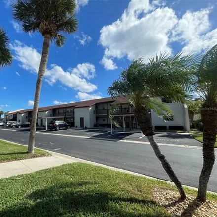 Rent this 2 bed condo on 5118 Tourquoise Lane in Elfers, FL 34652