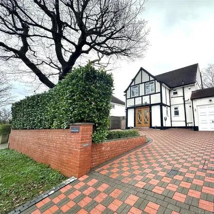 Image 1 - Brookdene Avenue, The Rookery, WD19 4LG, United Kingdom - House for rent