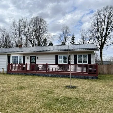 Buy this 3 bed house on 21 Priscilla Lane in Village of Rouses Point, Clinton County