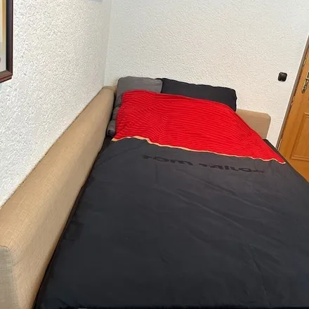Rent this 2 bed apartment on Dusseldorf in North Rhine – Westphalia, Germany