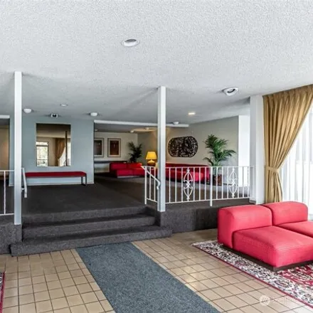Image 4 - Parkshore Villa, Seward Park Avenue South, Seattle, WA 98118, USA - Condo for sale