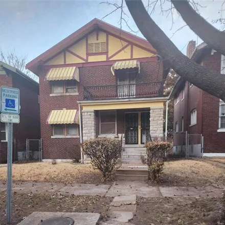 Buy this 2 bed house on 4811 Anderson Avenue in St. Louis, MO 63115