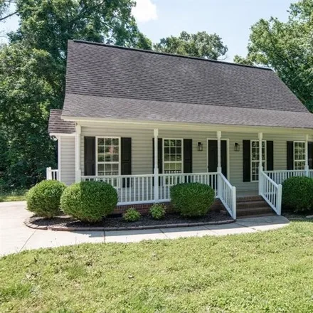 Buy this 3 bed house on 866 Ragin Lane in Shadowbrook, Rock Hill