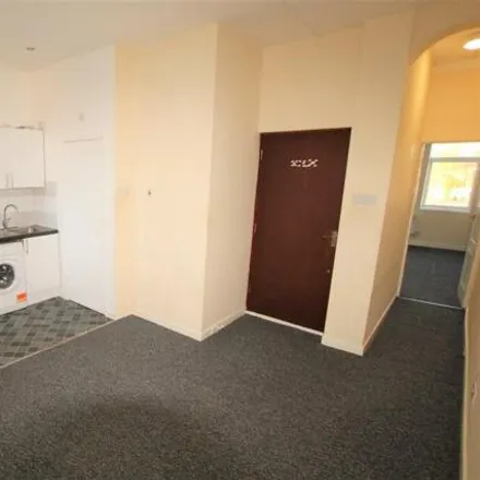 Image 4 - Medway Community Primary School, Medway Street, Leicester, LE2 1BQ, United Kingdom - Apartment for rent