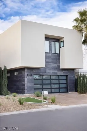Buy this 4 bed house on Las Vegas Country Club in LVCC Loop, Winchester