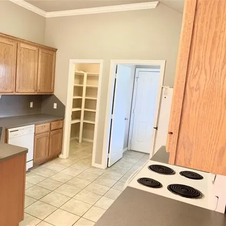 Image 4 - 2404 Axis Ct, College Station, Texas, 77845 - House for rent