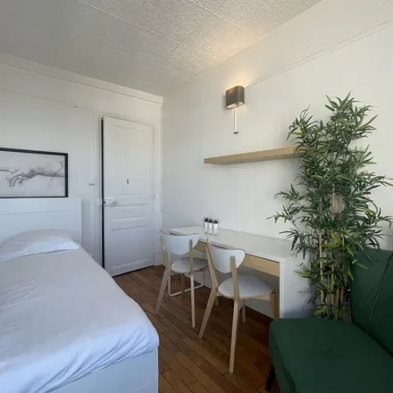 Image 2 - 97 Rue Danton, 92300 Levallois-Perret, France - Apartment for rent